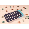 Etui à pois bleus