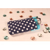 Etui à pois bleus
