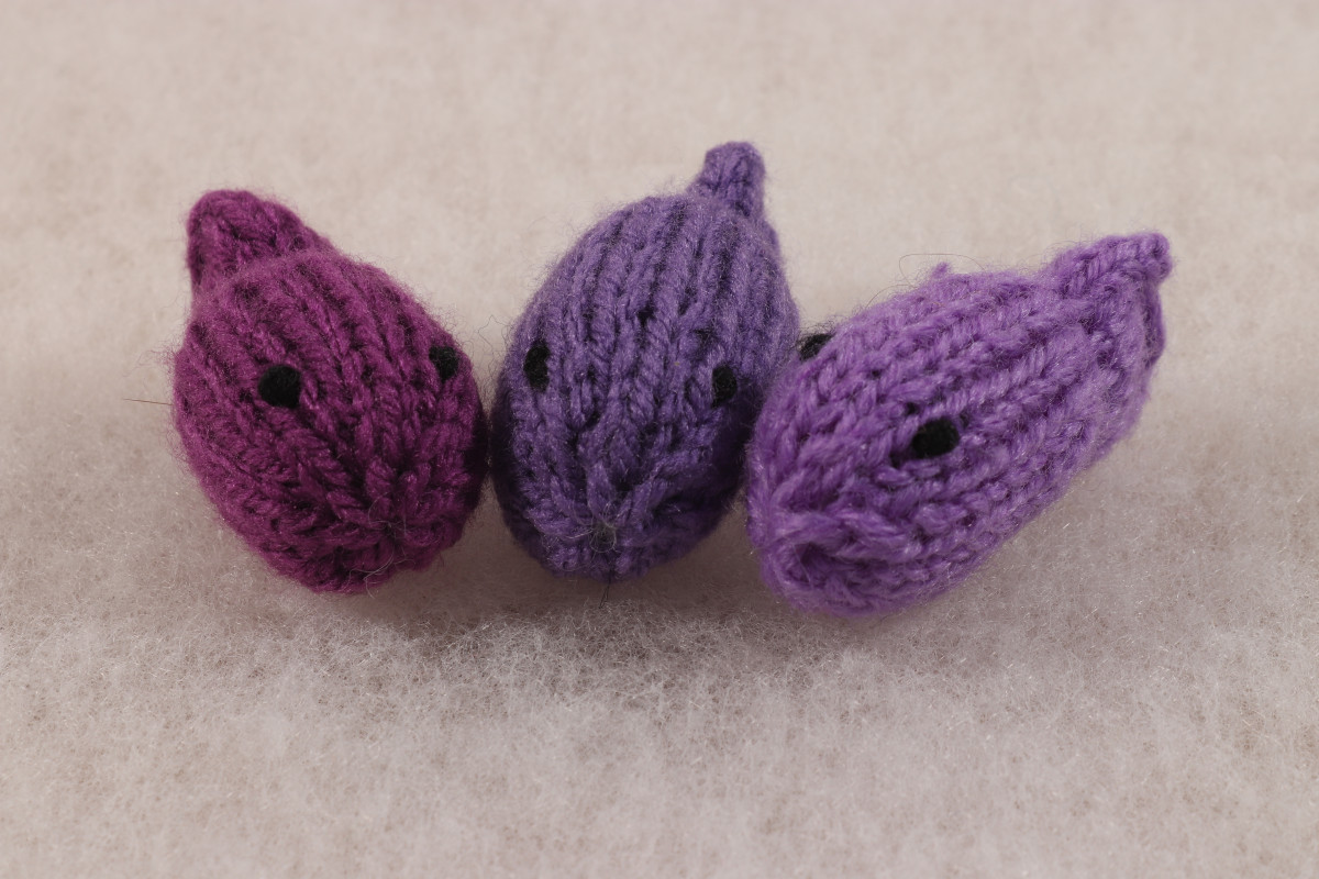 Petit poisson jouet pour chat Prune Petit poisson jouet pour chat Prune