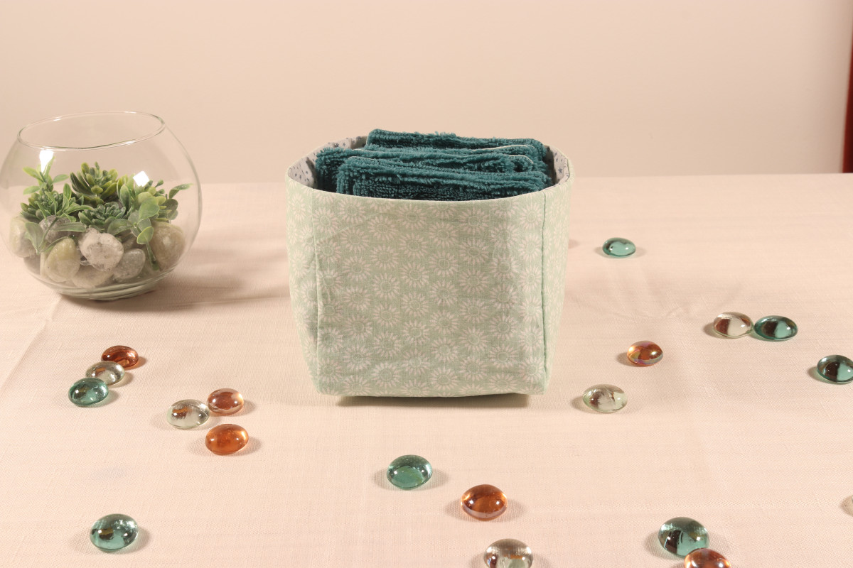 10 cotons en éponge bambou réutilisable et son panier motif soleil
