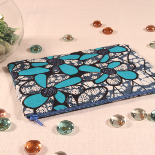 Pochette moyen format – 18x13 cm – tissu upcyclé