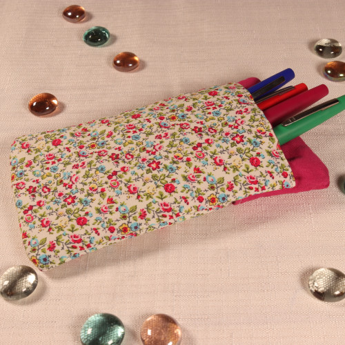 Etui fleuri