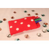 Etui à pois rouges