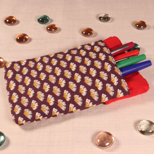 Etui à fleurs japonaises