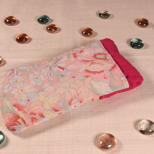 Etui fleuri rose
