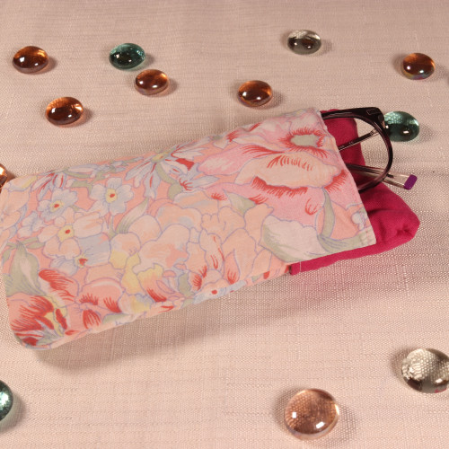 Etui fleuri rose